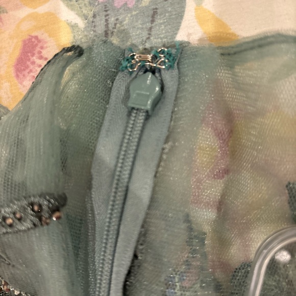 Mother of the Bride/Groom dress- Montage by Mon Cheri- Sage Green - Picture 12 of 12